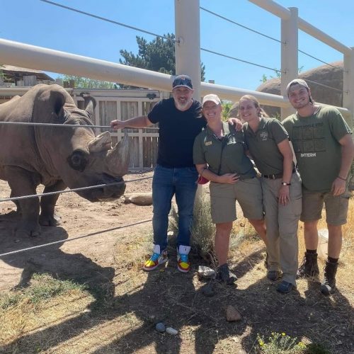 George with Joey Fatone and keepers